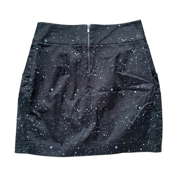 Tommy Hilfiger Metallic Splatter Print Mini Skirt Black Silver Gray Size 10 - Picture 2 of 6